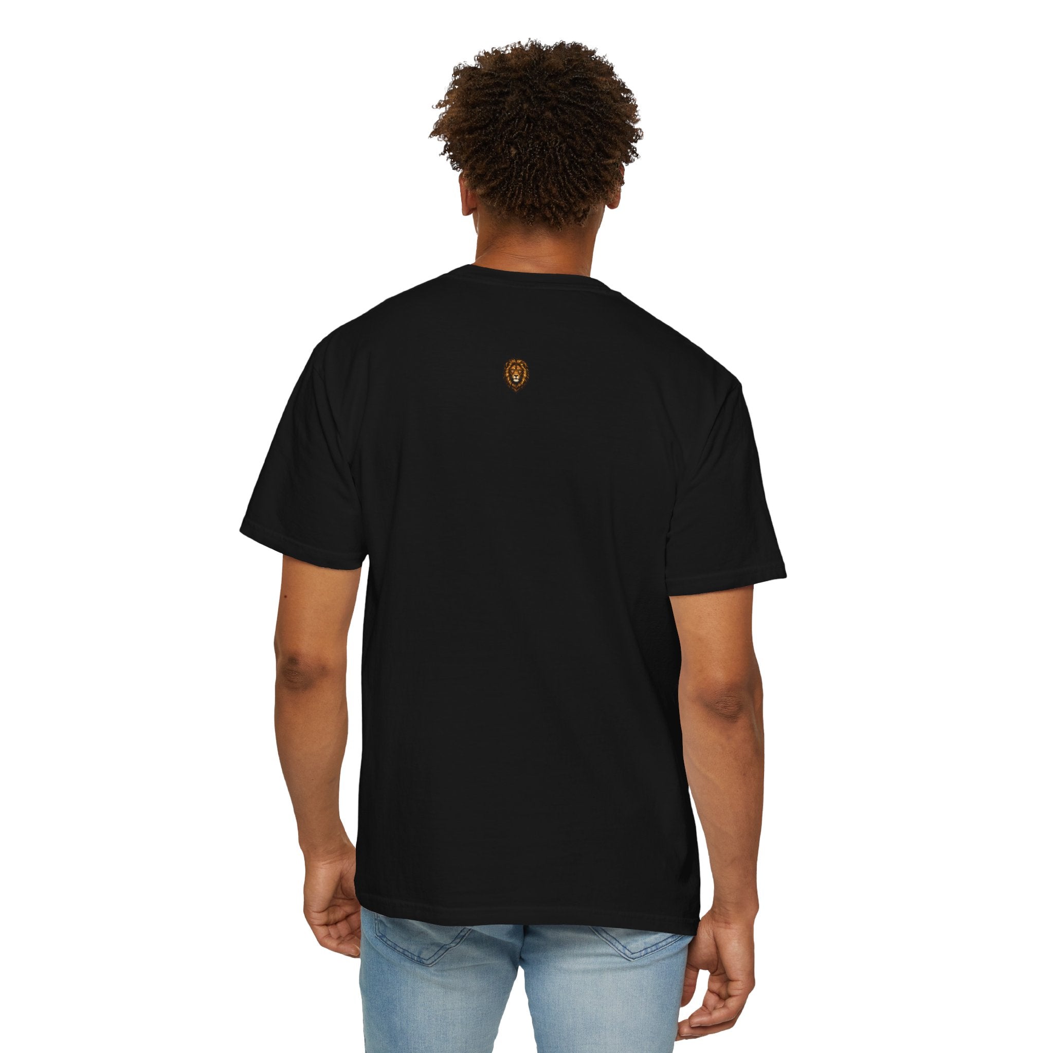 Minimal Lion Badge T-Shirt
