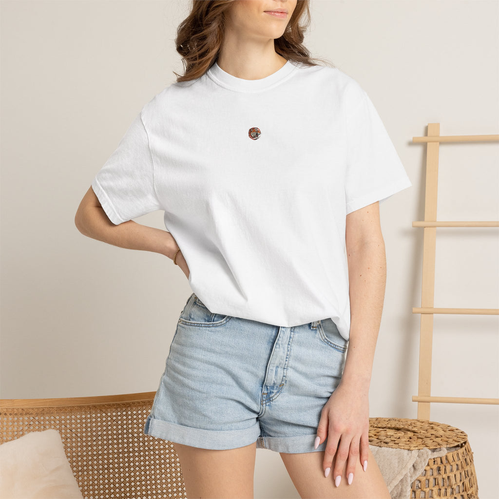 T-Shirt — Minimal Tiger Chest Logo Tee